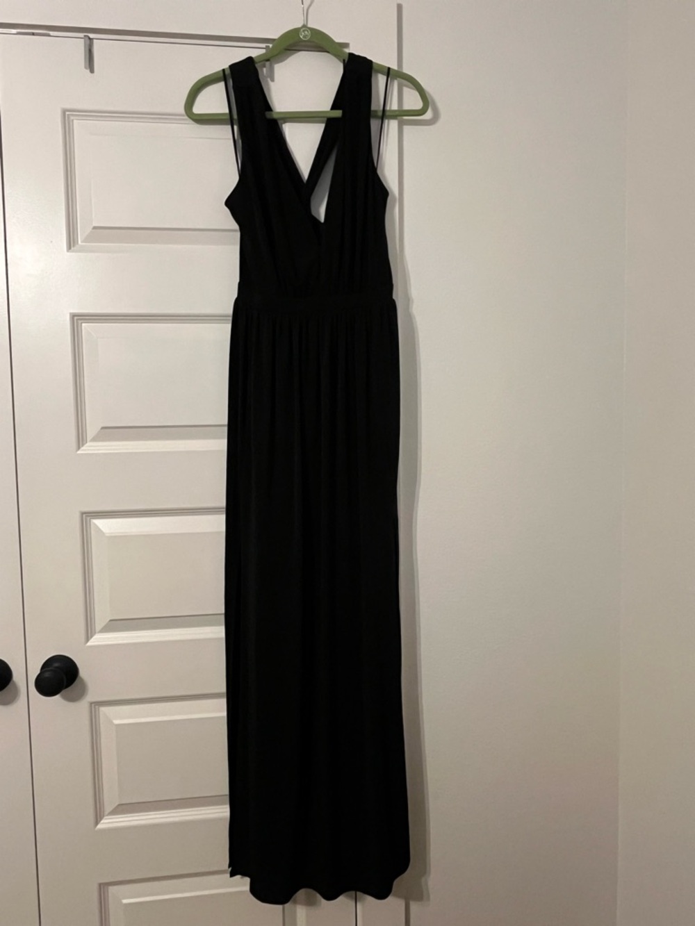 Express Black Sleeveless V-Neck Maxi Dress